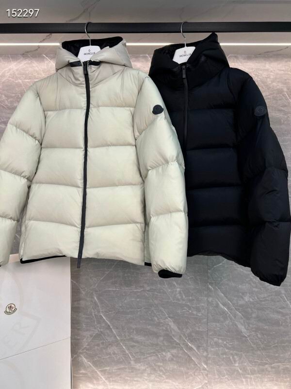 Moncler sz1-5 26yr351